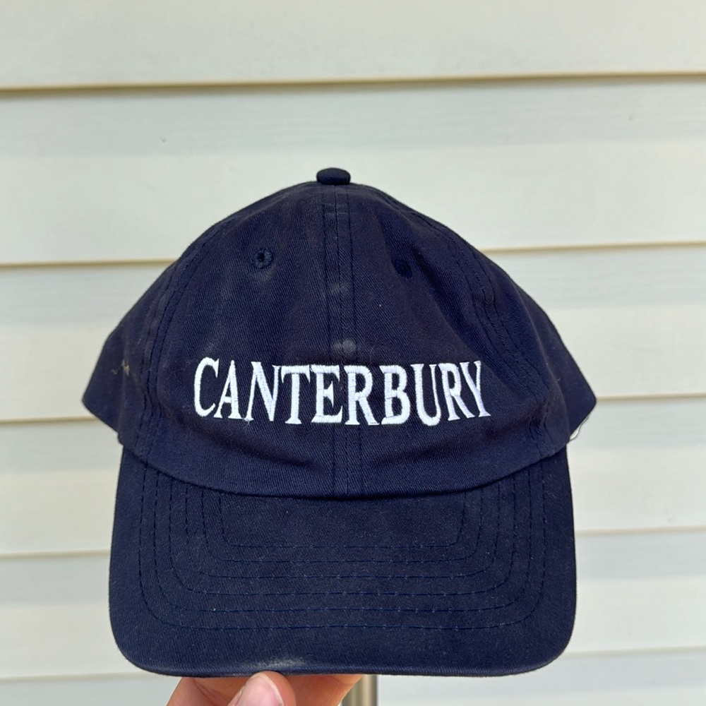 Vintage men’s navy hat